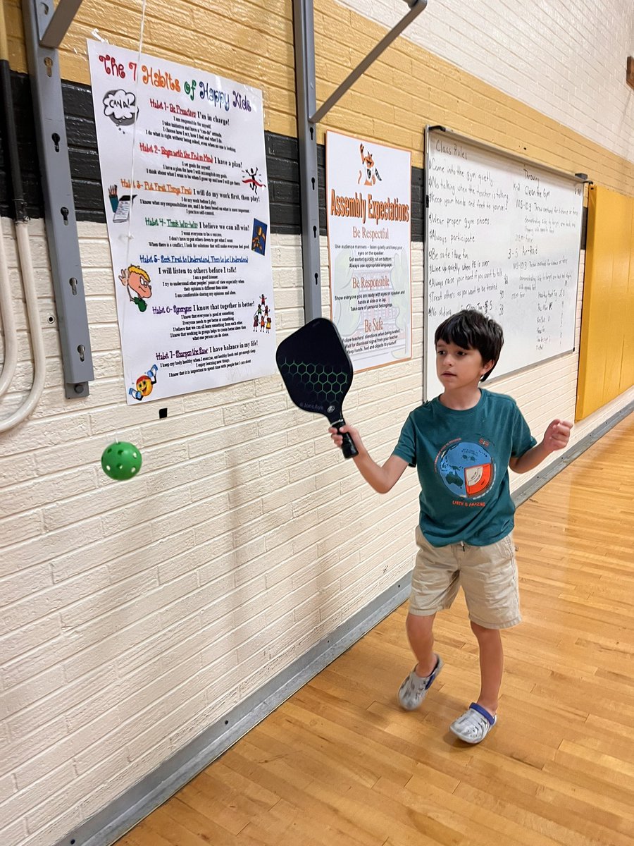 Donna Damron tweet media