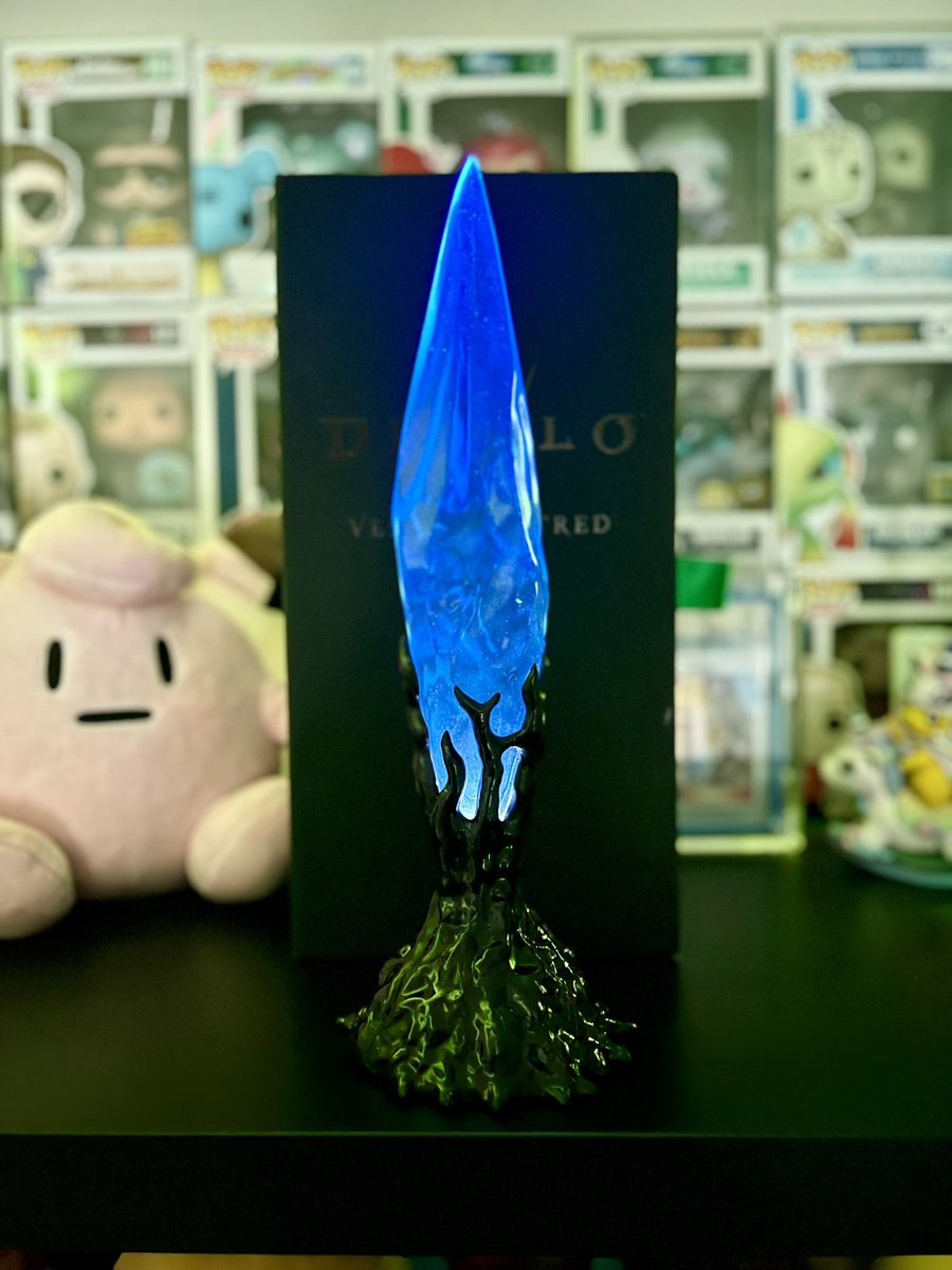 Look what showed up today! Thank you <a href="/Blizzard_Ent/">Blizzard Entertainment</a> for this gift!

Super excited for the upcoming expansion #VesselOfHatred for #Diablo4 
#diablopartner #advertisement