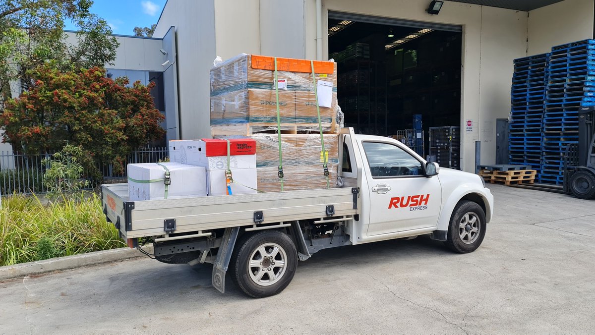 Rushexpres's tweet image. Afternoon load-out ready to roll! Keeping the delivery rush in motion!
#RushExpress #DeliveryHustle #OnTheMove #StayEfficient #Couriers #Ute #SameDayService #PalletDelivery #SydneyMetro