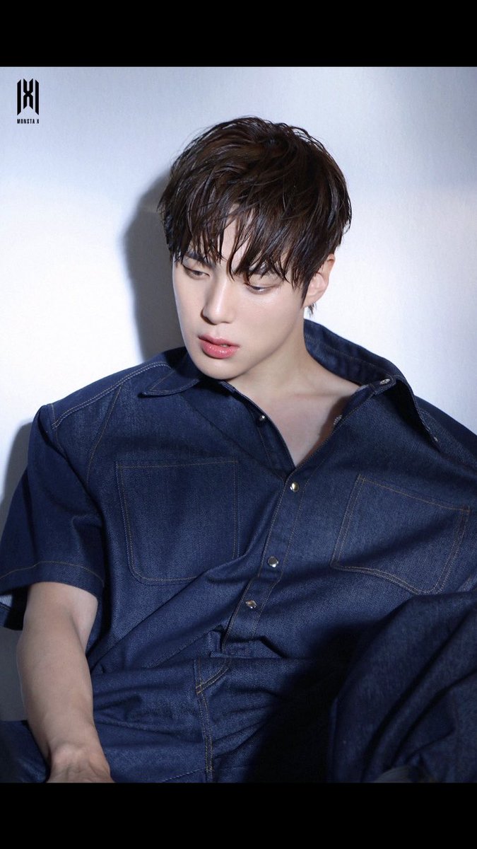 🐳이민혁 제대
우리집 짱가다니 어서와❤️고생많았어!! 그리고 정말 보고싶었어🥹❤️❤️