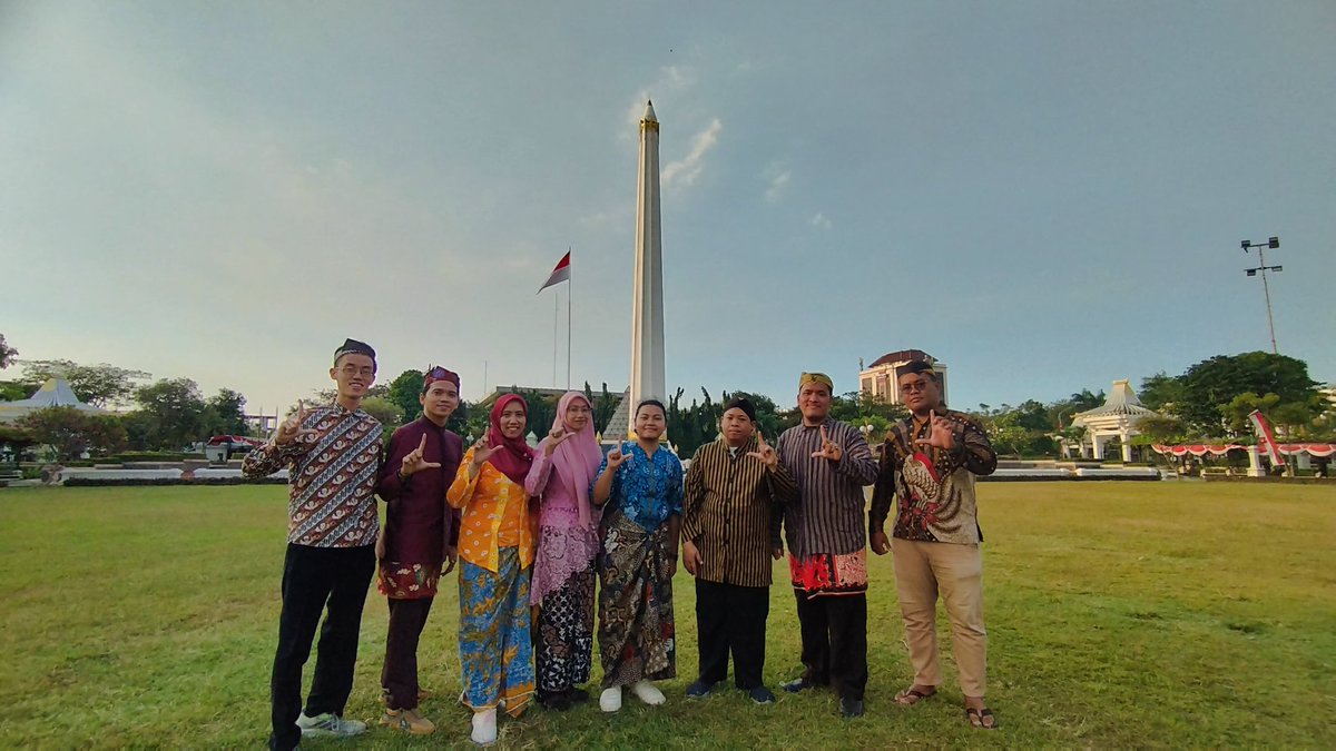 Akhirnya ke spill juga video project dari Lockey Jatim buat Project Konser kemarin, thank you buat yg sudah join
Cr Yt : Nevin S N, Lily &amp; Rose, Lockey Madiun

#SECRETNUMBER_pasSworLd_in_Jakarta
#SECRETNUMBER_in_JKT
#SECRET_NUMBER
#시크릿넘버