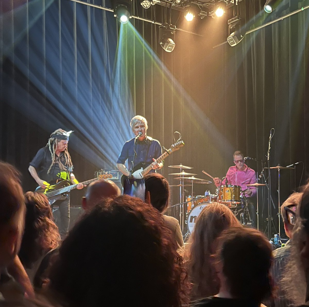 Apple Scanlon tweet media