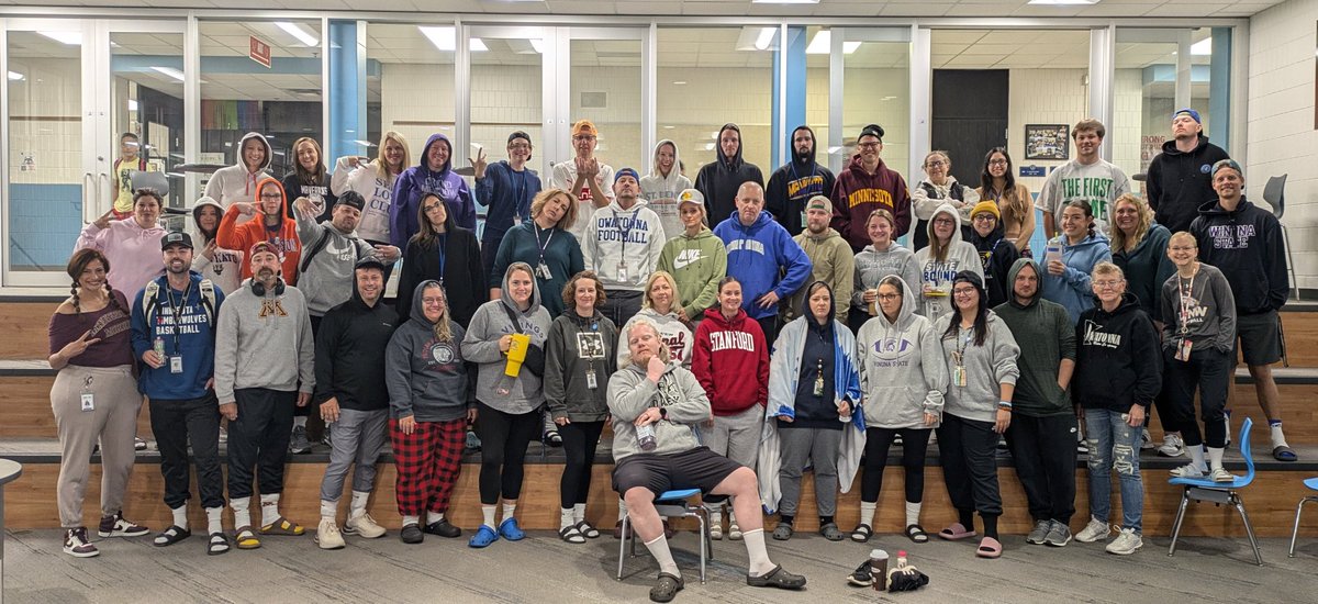 Owatonna Middle School tweet media