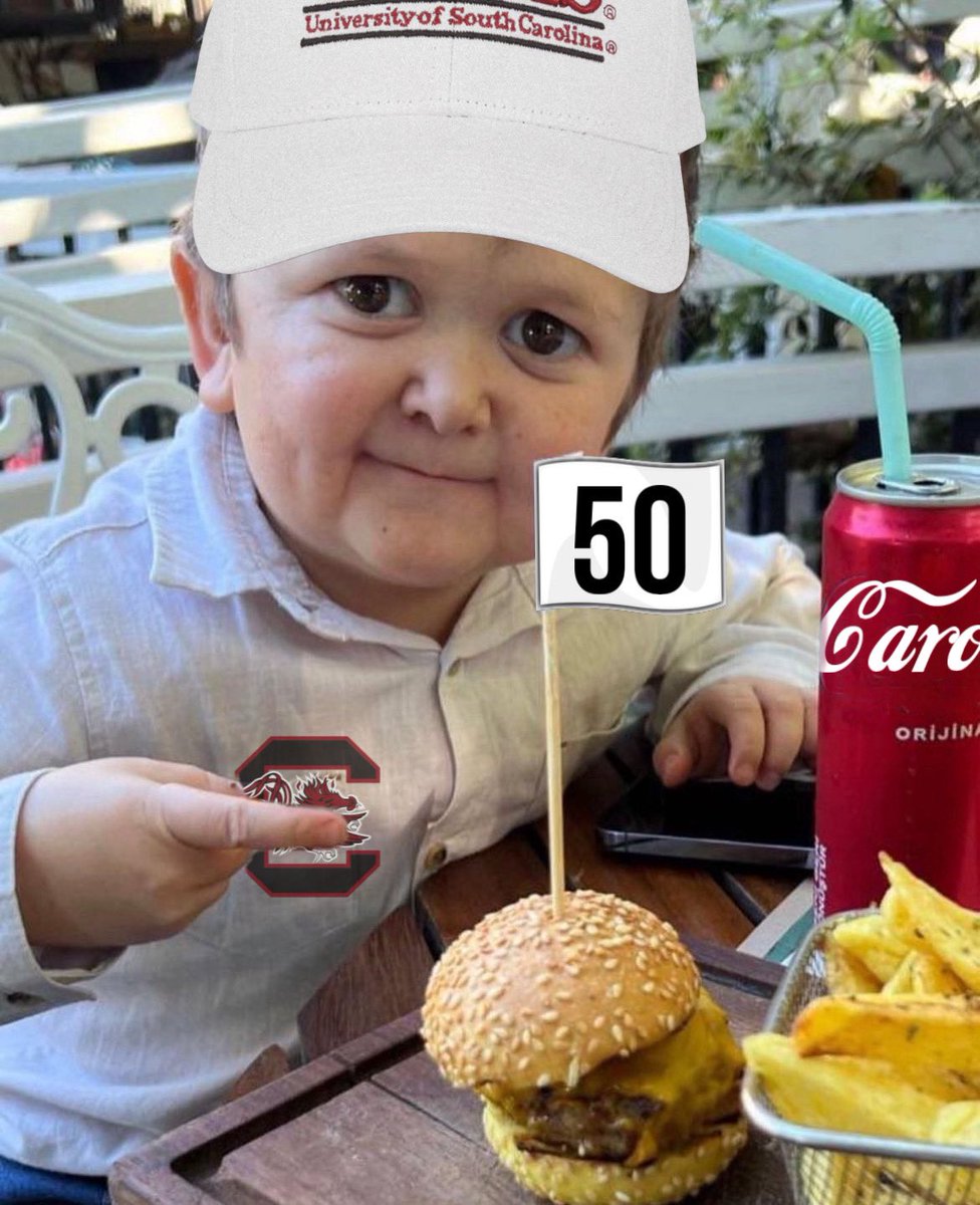DMFrank_'s tweet photo. We eating good! 50 burger in the playoffs. #CockStrong 🐓 https://t.co/CguKEYdBM5