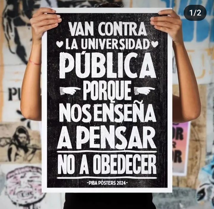 En una jornada marcada por una masiva movilización social en defensa de la educación pública y gratuita, nos llega esta gran noticia: el controvertido juez Federal Gustavo Lleral resolvió ABSOLVER a los dirigentes gremiales de ATECH Daniel Murphy y Carlos Magno.
#LucharNoEsDelito