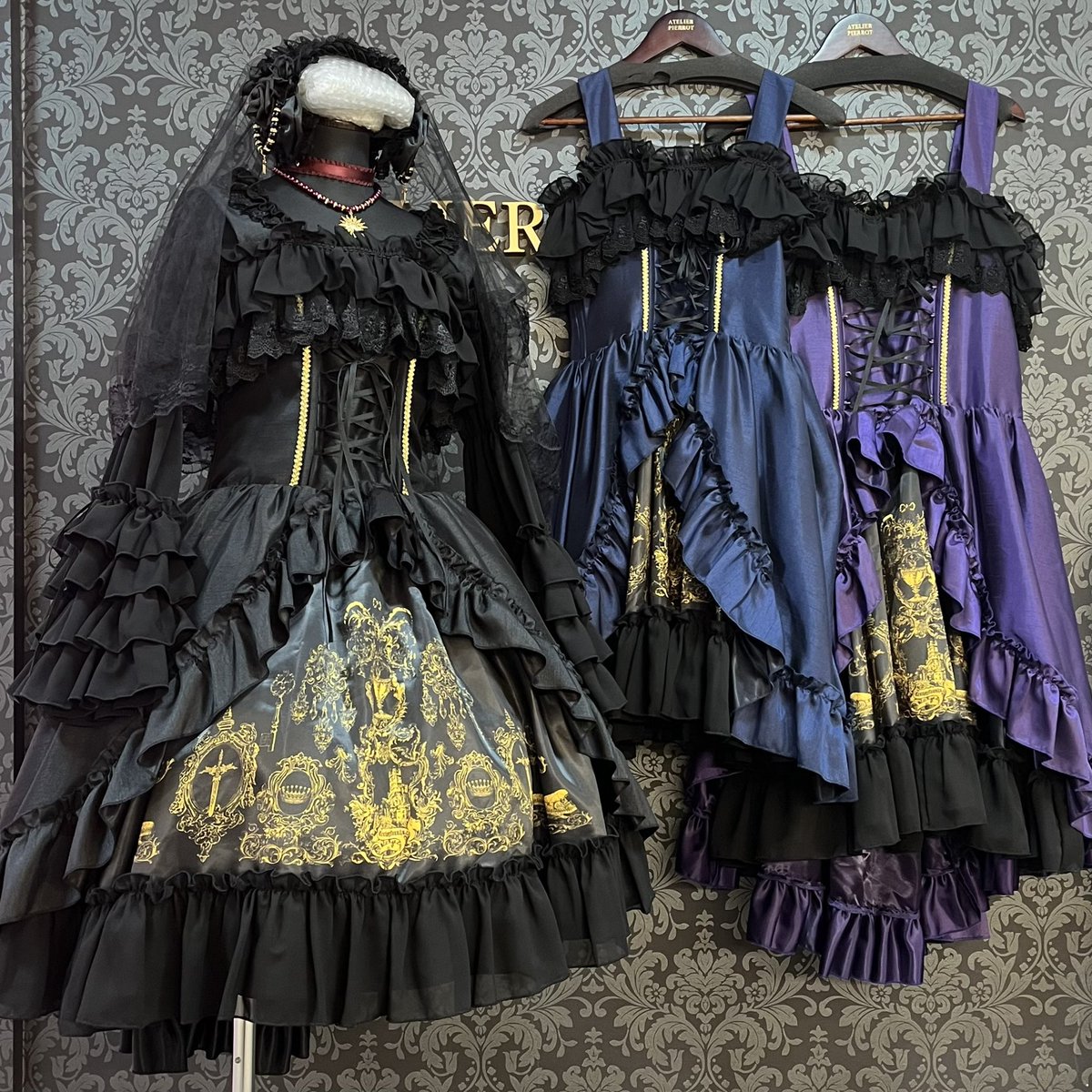 ATELIERPIERROT2 tweet picture
