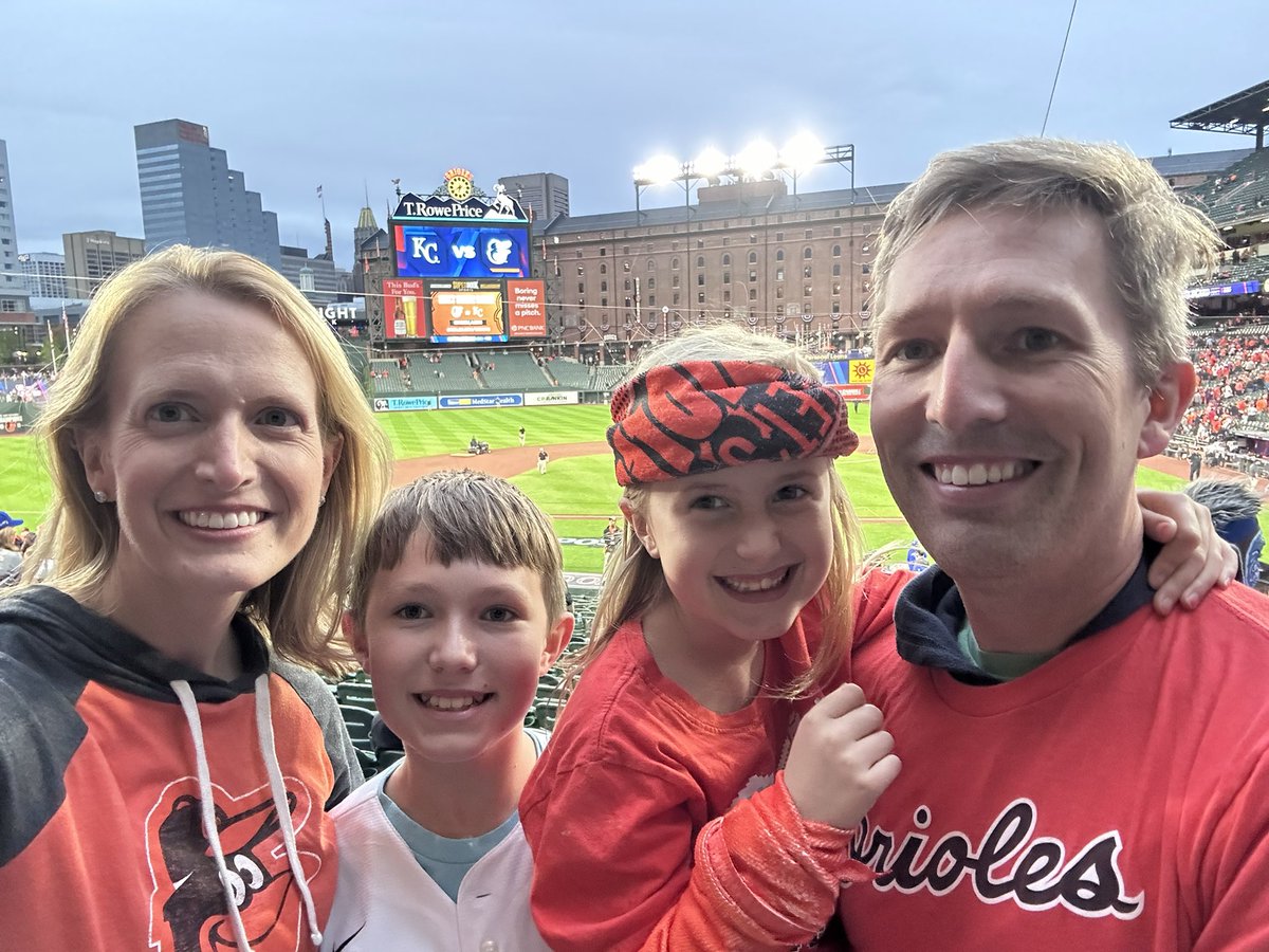 BrookeELierman's tweet photo. Fun season, tough ending. Grateful for the memories. See you next season! #Birdland @Orioles https://t.co/QcosQb9tp3