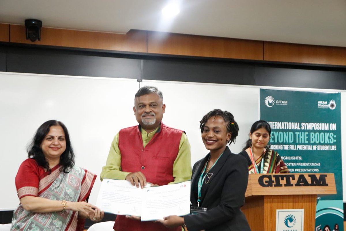 IMI_Bhubaneswar's tweet image. Prof. Supriti Mishra was invited by GITAM (Deemed to be University), Bangalore Campus, as a Chief Guest in the International Symposium titled "Beyond the Books: Unlocking the Full Potential of Student Life".

#imibh #imibhubaneswar #futureforwardwithimi #symposium #beyondthebooks