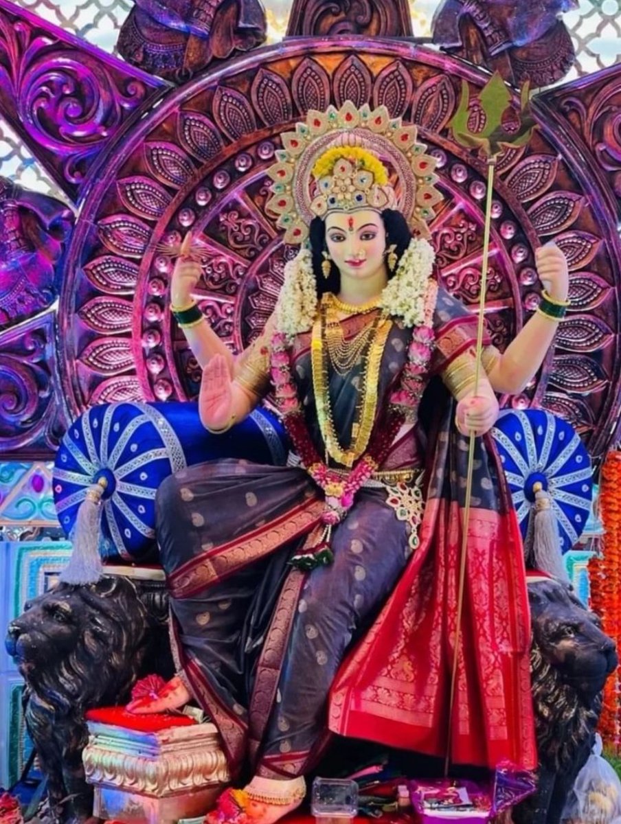 rohitggwl's tweet photo. इस पावन अवसर पर, माँ दुर्गा आपको अपना प्यार और आशीर्वाद प्रदान करें । आपको नवरात्रि की हार्दिक शुभकामनाएँ! यह नवरात्रि आपके घर में खुशियाँ, आनंद और सद्भाव लाए और आपके जीवन को अनंत आशीर्वाद से भर दे। जय माता दी!
#नवरात्रि #मातारानी #नवरात्र #2024 https://t.co/B82pOwNn18