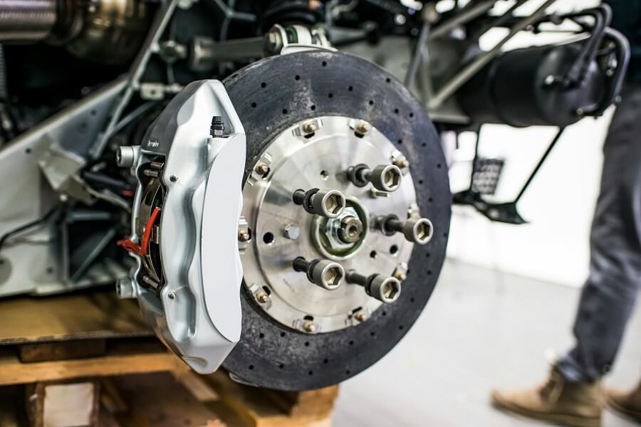 Learn from skilled #mechanics 🧑‍🔧 about importance of #brakepads, their role in #carsafety and maintenance tips for #brake performance for smoother drive. 🚗💨
#carmaintenance #Automotive 
Click on here 👇
🔗topaustraliabusinesses.blogspot.com/2024/09/unders…