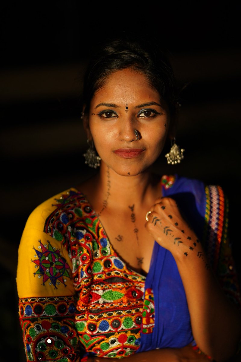 AmbbyC's tweet photo. Burning 🔥 garba within ✨️

#navratri #navratrispecial #garba #india #durgapuja #mumbai #jaimatadi #durga #festival #love #instagram #devi #maadurga #photography #maa #garbalovers #bhfyp #garbasteps #dandiya https://t.co/XMsn1SH8Ps