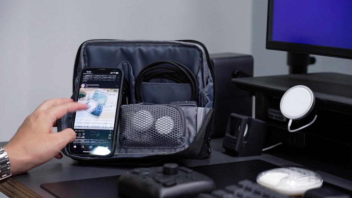 24shi_web's tweet image. コクヨハコビズのAnker バージョンが販売されたようです。

・ポケット類が変わっているようです。
・サイズ感もちょっと変わっているようです。
・素材感も変わっているようです。
・ロゴの主張は強めのようです。
・水色のチャックがかわいいです。

とりあえず、買ってみます。