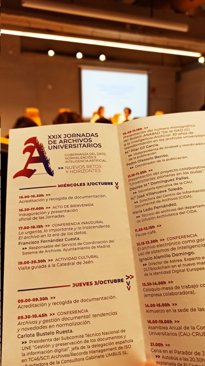 <a href="/archivogralual/">Archivo General Universidad de Almería</a> <a href="/ArchivoUCA/">Archivo de la Universidad de Cádiz</a> <a href="/ArchivoUGR/">Archivo UGR</a> <a href="/archivounizar/">Archivo Universitario de Zaragoza</a> <a href="/ArchivoUCLM/">ARCHIVO UCLM_ES</a> <a href="/ArxiuUB/">Arxiu UB</a> <a href="/UdLarxiu/">UdL Arxiu</a> <a href="/GDiArxiuUVic/">SGDAiR UVic-UCC</a> <a href="/UOCarxiu/">UOCarxiu</a> <a href="/ArxiuUPC/">ArxiuUPC</a> <a href="/Archivo_UCM/">Archivo Universidad Complutense</a> <a href="/archivo_uah/">Archivo UAH</a> <a href="/ArchivoUNAV/">Archivo General UNAV</a> <a href="/ArchivoUA/">Archivo General de la Universidad de Alicante</a> <a href="/ArchivoUmh/">ArchivoUMH</a> <a href="/SBDArxiu/">Arxiu històric UIB</a> 2️⃣ <a href="/carlotabustelo/">Carlota Bustelo</a> nos explica en <a href="/ujaen/">Universidad de Jaén</a> las novedades en normalización con el enfoque en #archivos y #gestiondocumental 3.0, y nos habla de los organismos normalizadores: <a href="/isostandards/">ISO</a> <a href="/ETSI_STANDARDS/">ETSI</a> #cen
#XXIXJornadasCAU
#30AñosCAU