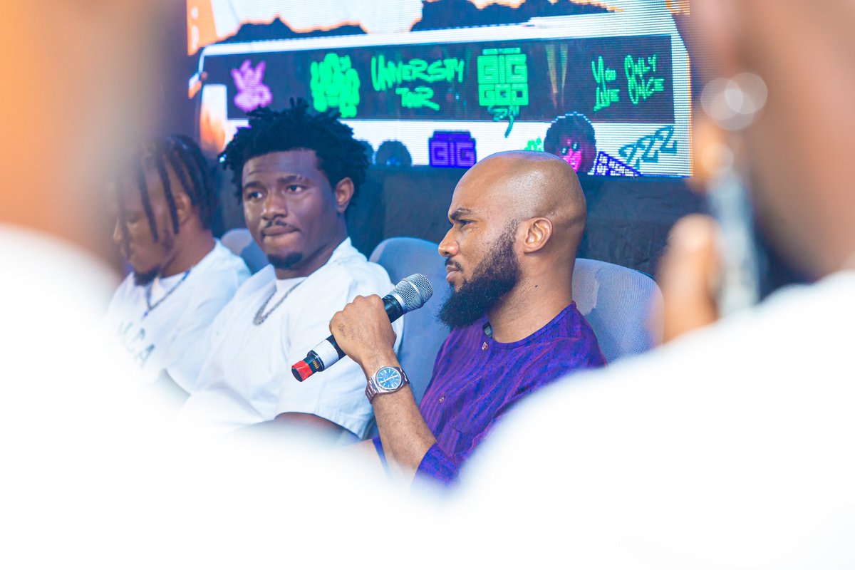 DrayConcepts's tweet photo. On the 28th of September, I had the opportunity of discussing with the 100 Level students of Baze University Abuja on the impact of the creative economy alongside with other leaders in the sector. https://t.co/O2hQgsTcNw