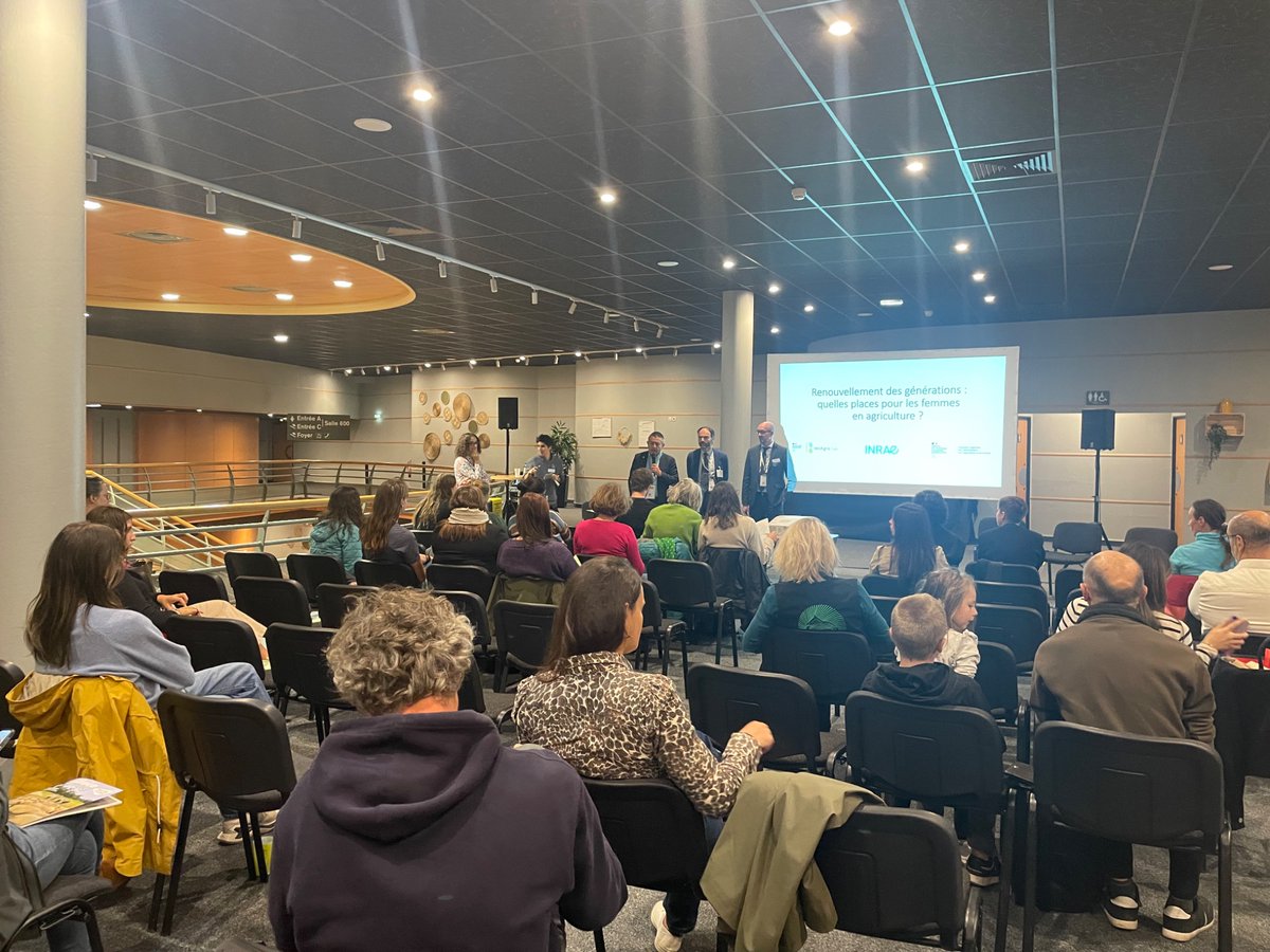 INRAE Clermont Auvergne-Rhône-Alpes (@inrae_clermont) on Twitter photo 📸En direct de la #conférence "renouvellement des générations : quelles places pour les femmes en #agriculture ?" organisée en partenariat avec <a href="/VetAgroSup/">VetAgro Sup</a> et DRAAF Auvergne-Rhône-Alpes <a href="/Prefet63/">Préfet du Puy-de-Dôme</a> 🌾 📸En direct de la #conférence "renouvellement des générations : quelles places pour les femmes en #agriculture ?" organisée en partenariat avec <a href="/VetAgroSup/">VetAgro Sup</a> et DRAAF Auvergne-Rhône-Alpes <a href="/Prefet63/">Préfet du Puy-de-Dôme</a> 🌾