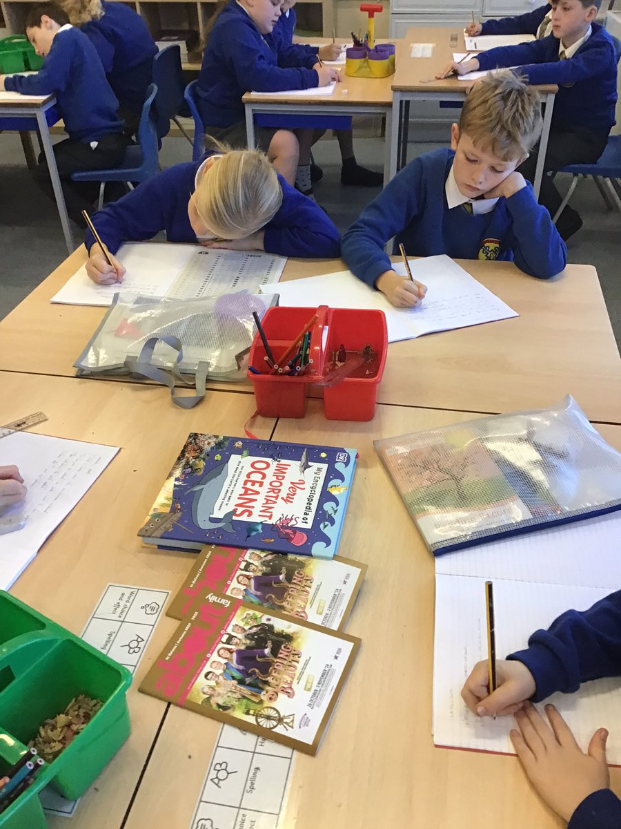 StPPPrimaryY4's tweet image. No better way to start the day than with correcting punctuation #Writing #Speechmarks