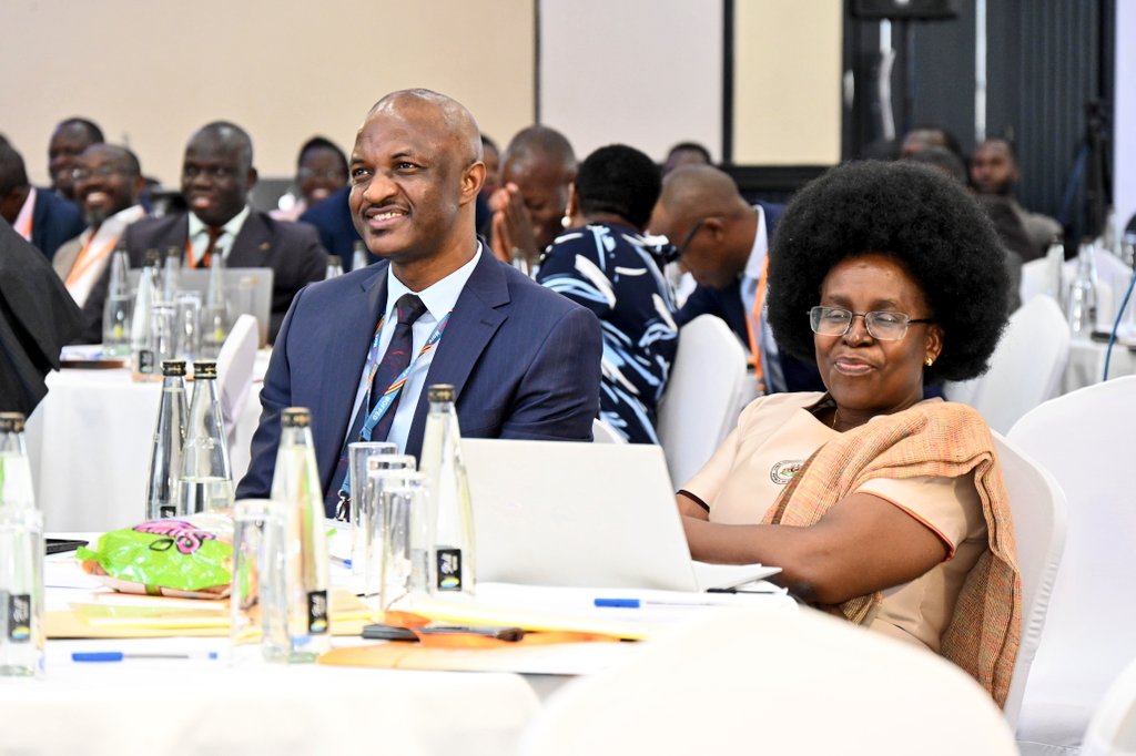 Ministry of Finance (@mofpedu) on Twitter photo Finance Minister <a href="/MatiaK5/">Matia Kasaija</a> in his statement said Government remains committed to creating an enabling environment for the private sector to thrive, especially in industries that align with the 10-fold strategy, such as the pathogen economy and mobility, which hold significant Finance Minister <a href="/MatiaK5/">Matia Kasaija</a> in his statement said Government remains committed to creating an enabling environment for the private sector to thrive, especially in industries that align with the 10-fold strategy, such as the pathogen economy and mobility, which hold significant