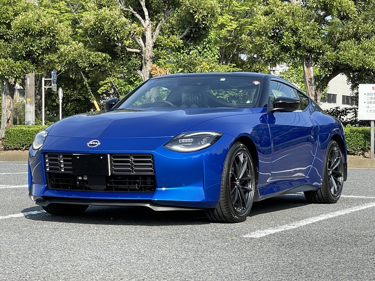 yumecar_s2000's tweet photo. 本日のオークション代行結果
アルガソリン1年経過：距離少で良い金額
レクサスIS：相場の上限まで入って一安心

myフェアレディZ青：流れて商談で何とか最低ラインで売却

Zは厳しい…
白は良かったですが購入額より高く売れるとかではないです。 https://t.co/oG79V1cYFZ