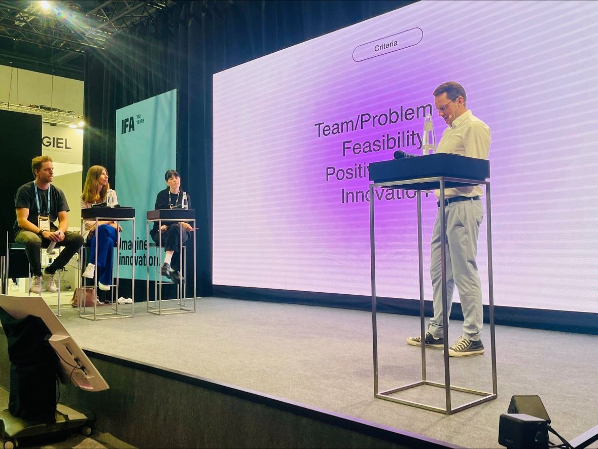 WeAreLemberg's tweet image. We are excited to share that Olga Lysak, CEO at Lemberg Solutions GmbH, was a jury member at the IFA Next Pitch Battles. Thanks to @IFA_Berlin and Factory Network for the invitation and excellent organization!
#IFANext