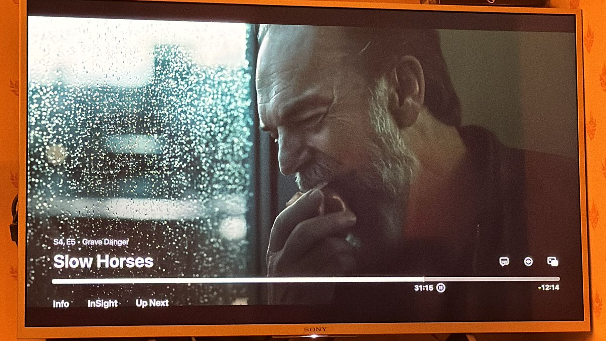 OnScreenApples 🍎📺 tweet media