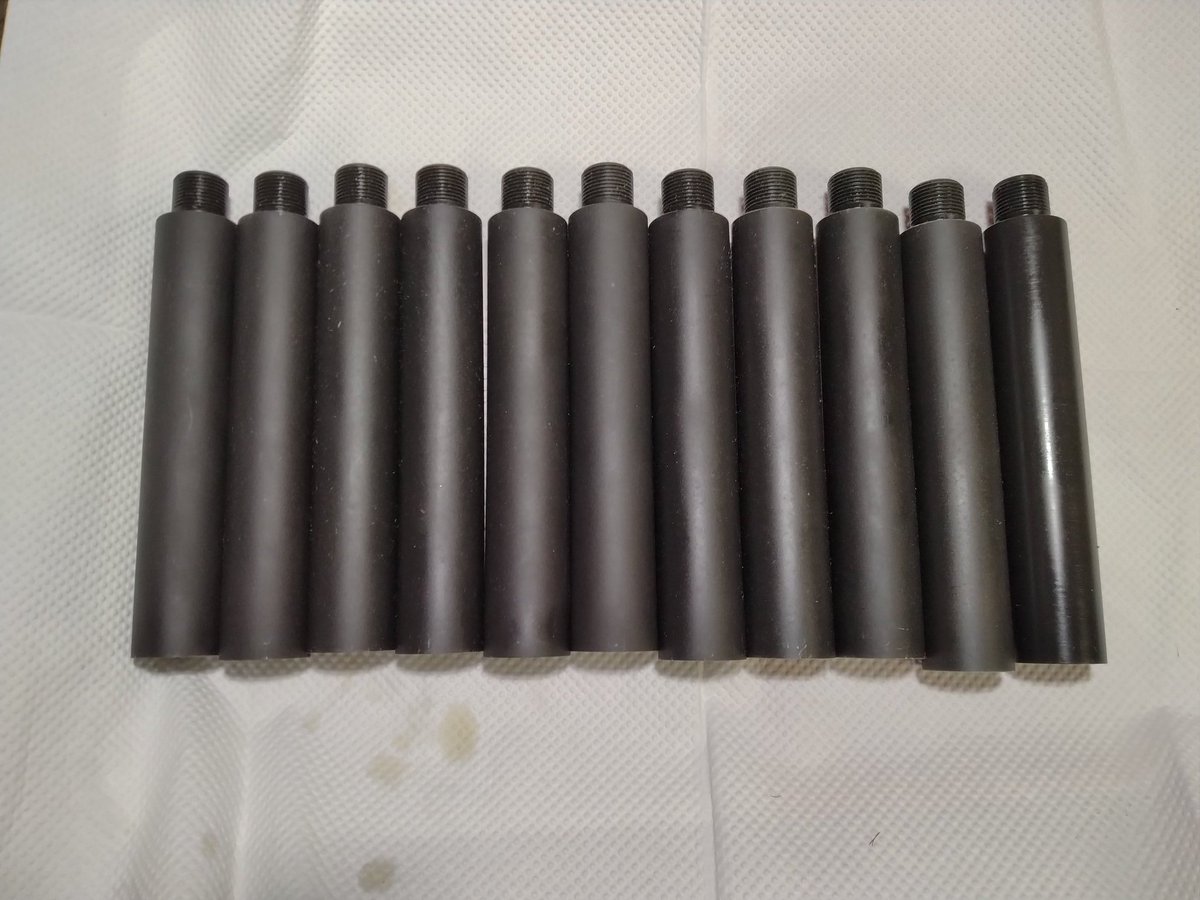 makeplusp's tweet image. なんちゃってロングバレルを販売します。

G&amp;amp;P用ダミーロングバレル 3,500円（送料込み）

購入希望の方はこちらのDMまで連絡して下さい。
レターパックライトで発送致します。
フラッシュハイダーの外し方はミリブロの記事を参考にして下さい。
stoner63.militaryblog.jp/e1084247.html