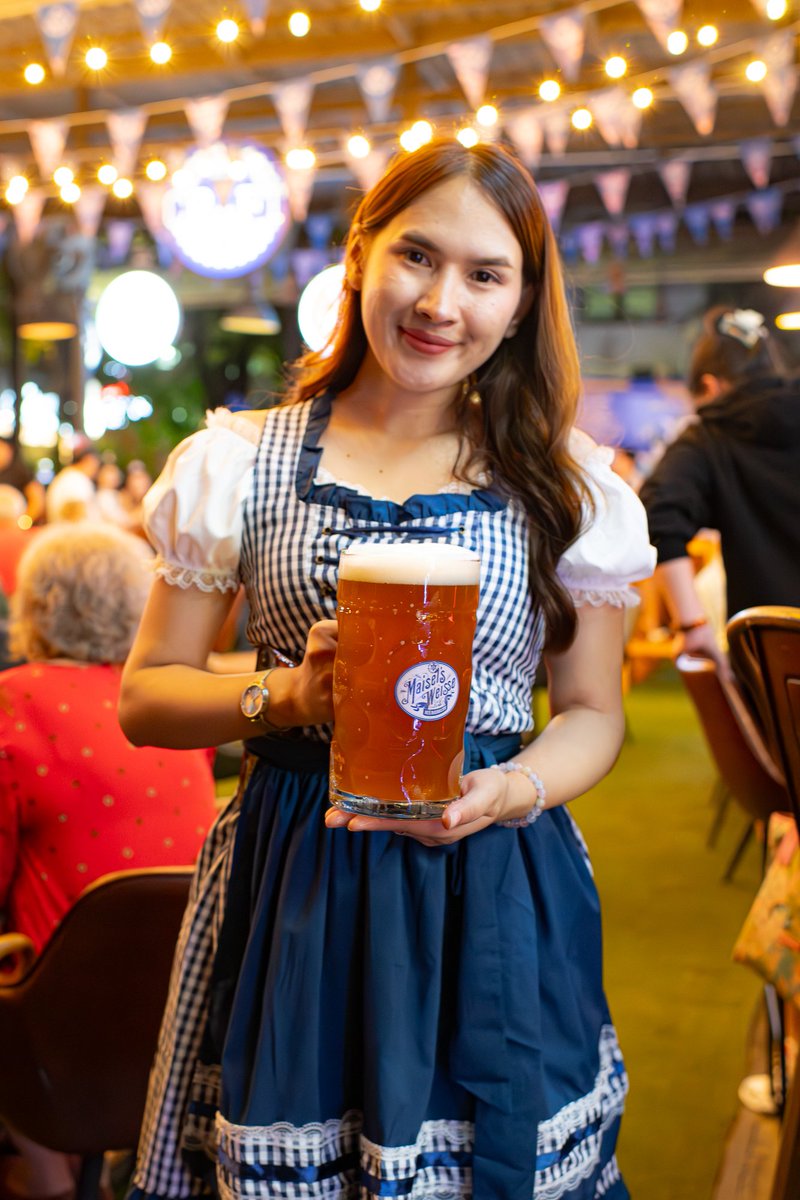 craftbkk's tweet photo. Had a blast celebrating Oktoberfest with friends and colleagues!
Great memories, laughter, and good vibes all month long at CRAFT.
Join the fun, and let’s keep the party going! 🍺

Book online here: https://t.co/UlnIFUF81Z https://t.co/j5lqqvFuaV