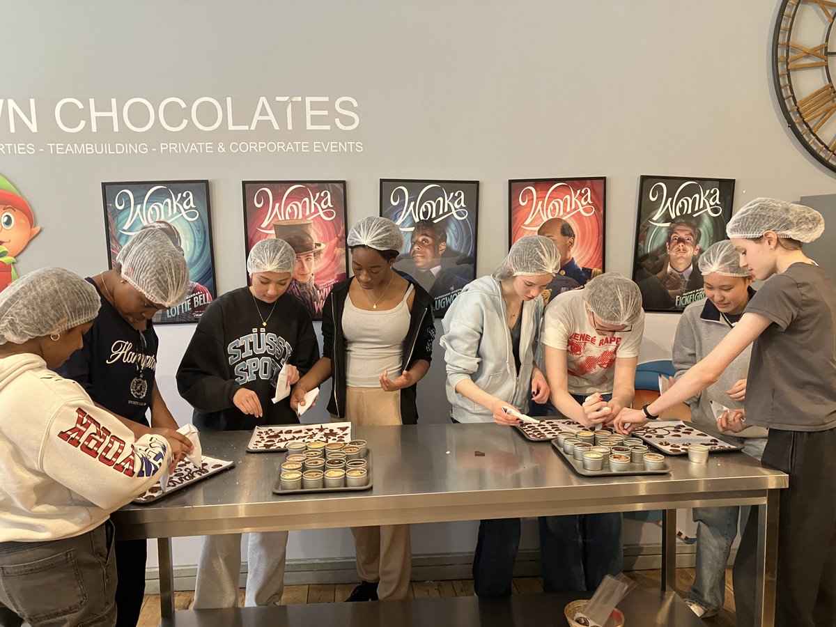 STAHSSixthForm's tweet photo. Year 12 enjoyed their Induction trip to Brussels recently. They took part in cultural activities, a chocolate workshop, a self-guided street art treasure hunt and had plenty of time for waffles! New friendships were born and it was fantastic to see them bond as a group. https://t.co/BknSHOjAP6