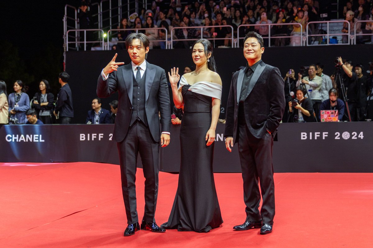 NetflixKR's tweet photo. https://t.co/1m1m7gT9Eo