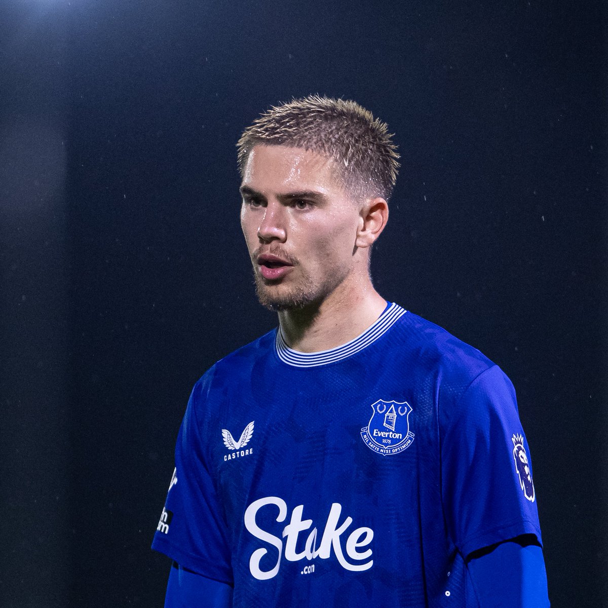 EvertonAcademy's tweet photo. Congratulations to Charlie Whitaker, who has been nominated for #PL2 Player of the Month for September. 👏 https://t.co/DIMjZdzG8g