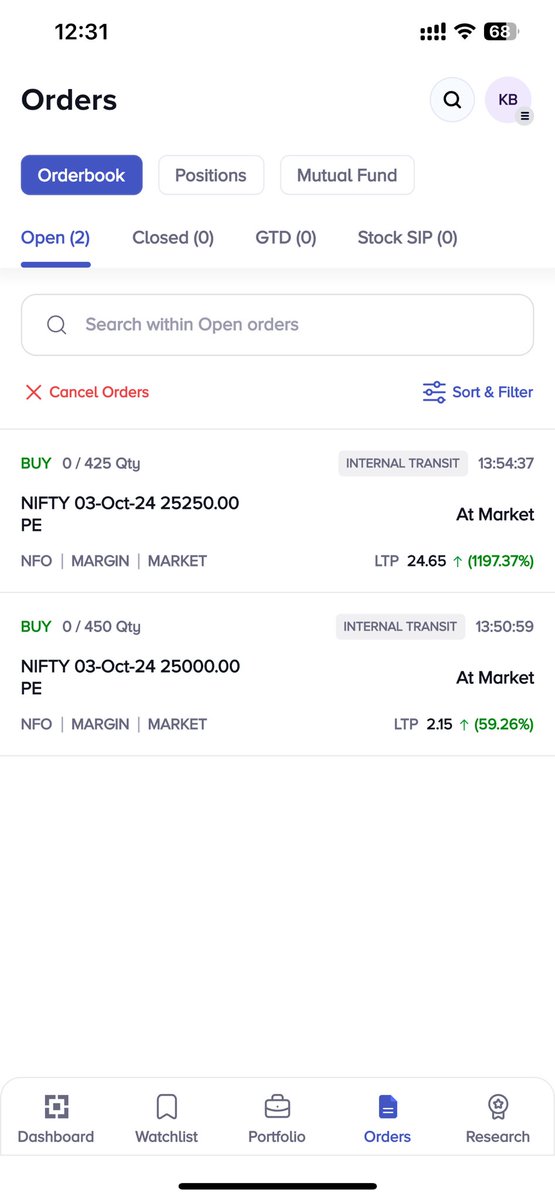 i_Darshit's tweet photo. @hdfcsec My funds are blocked and orders are not executing. This is really bad. How you will recover intangible losses which I have incurred? @HDFC_Bank https://t.co/1SJJ9z1hPj
