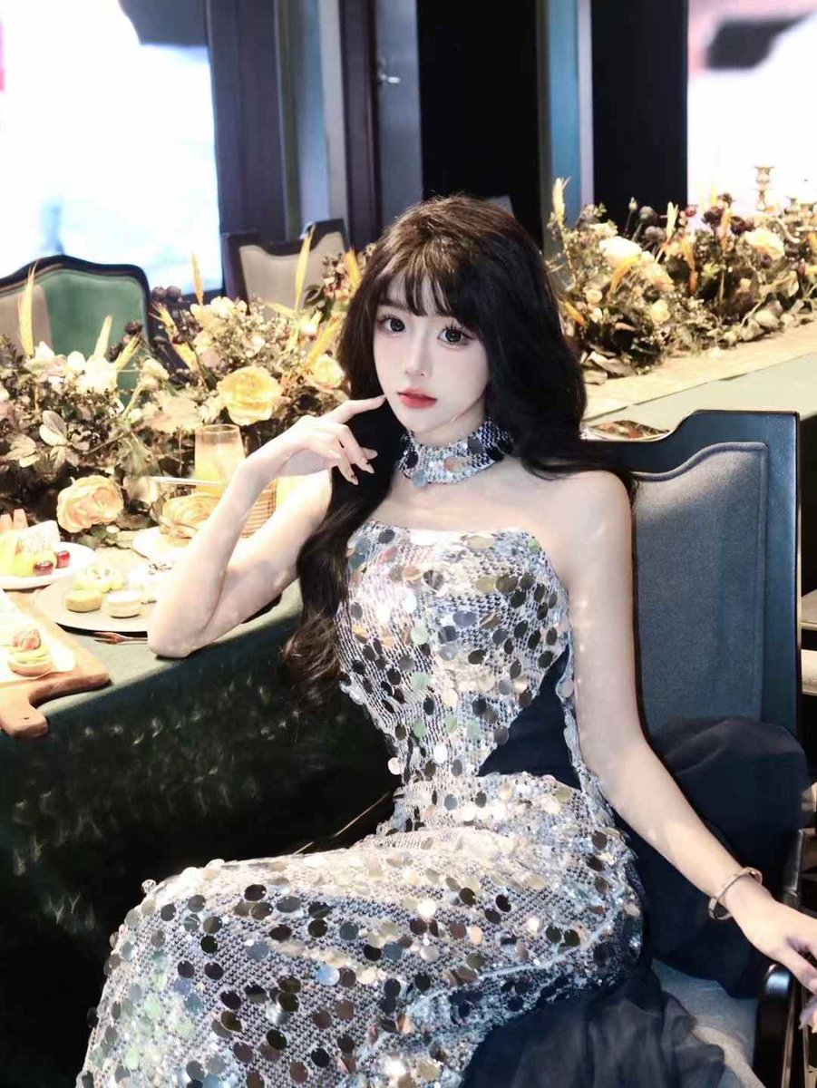 Flipped4myself's tweet photo. 永远开心就会永远漂亮 https://t.co/arA2fC5VoZ
