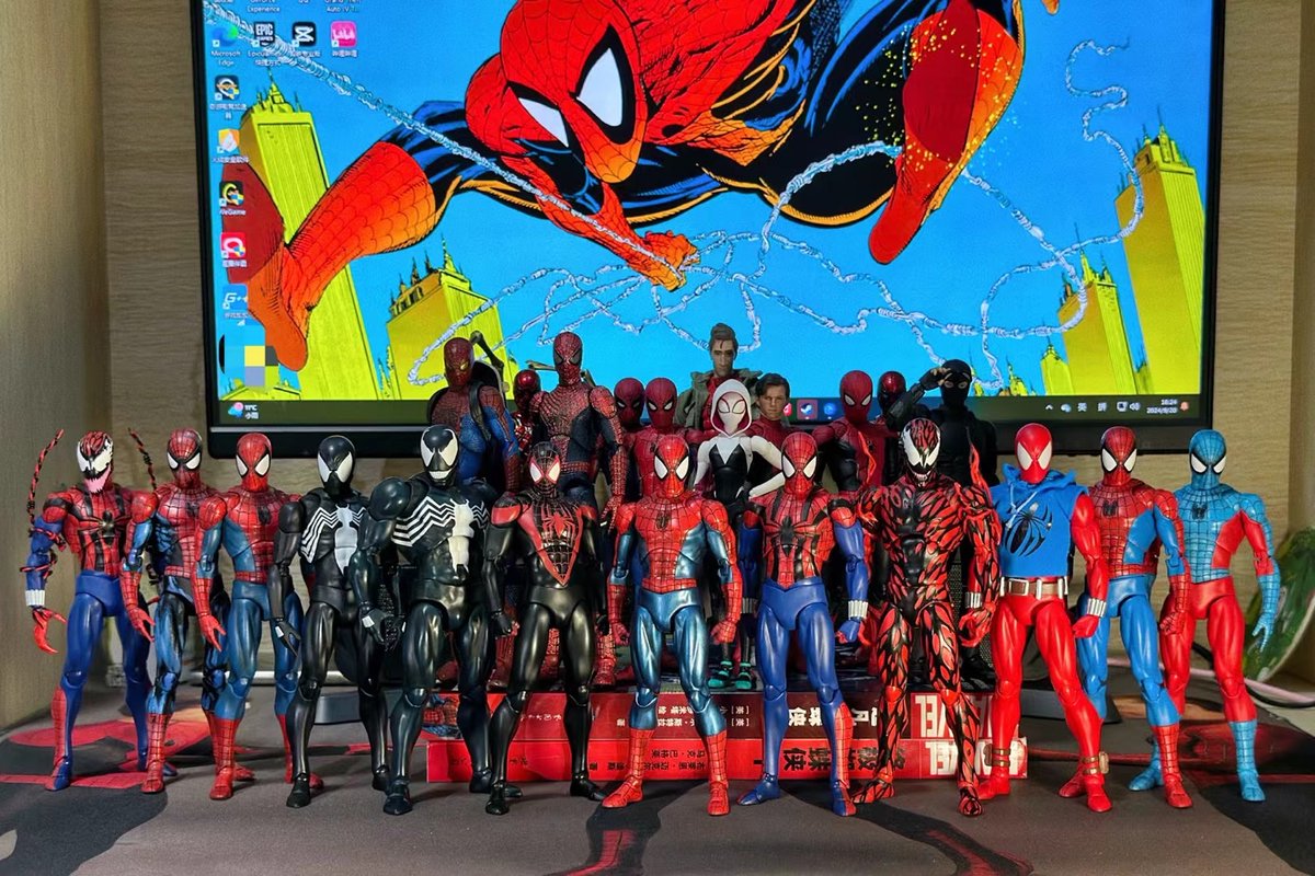 Blue1un's tweet photo. @Not_U_75 Dude, can u contact ct for me? They say they don't have mafex001, but I have it，I'm trying to get a response from them 🙏 https://t.co/Hi4az81T1Q