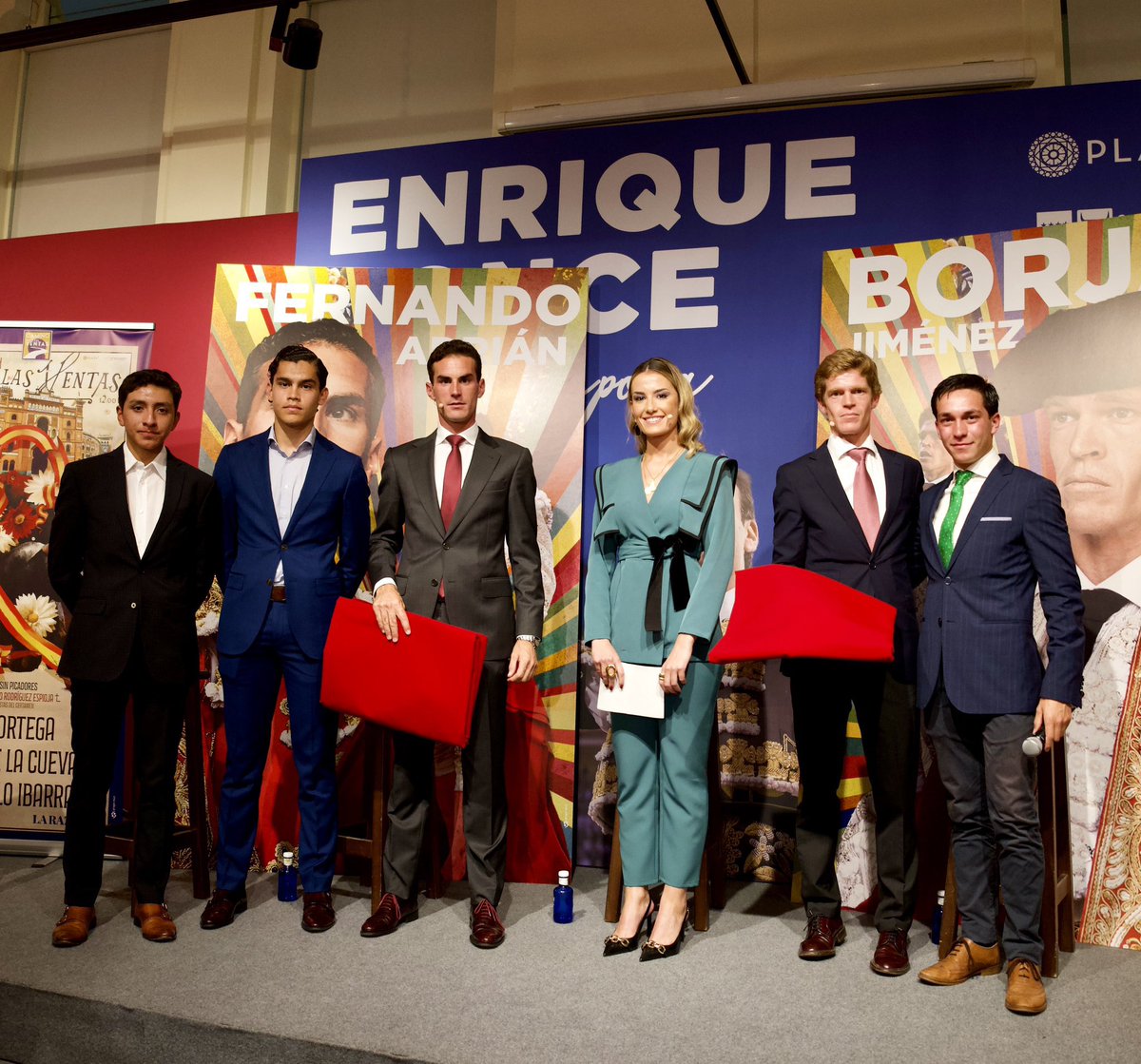 CITAR_Escuela's tweet photo. 🔴 Nuestro alumno Santiago López-Ortega participará el próximo 12 de octubre en la final del #CaminohaciaLasVentas

👉 Este miércoles ha participado en la presentación en Las Ventas junto a los diestros Fernando Adrián y Borja Jiménez. https://t.co/XJabfgBv0n