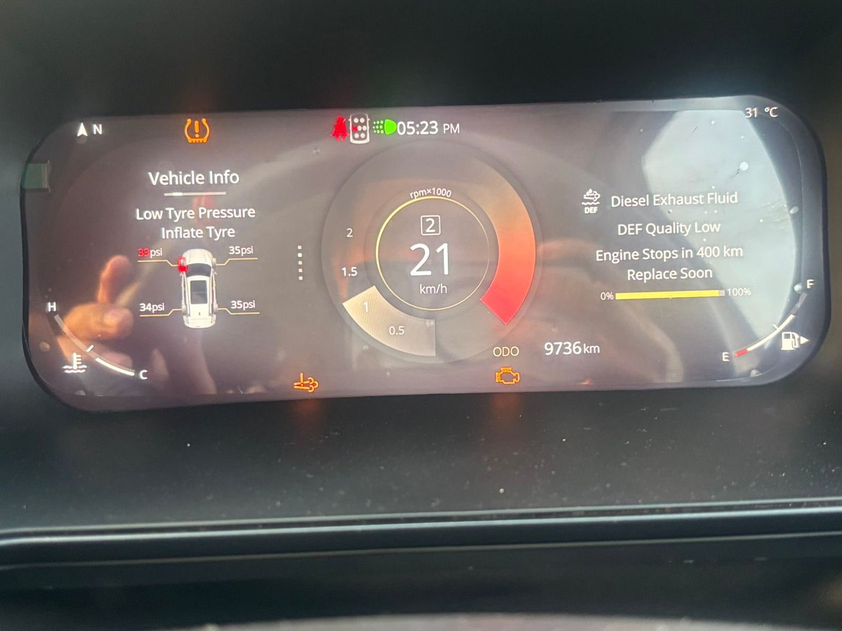 SurendraG06's tweet photo. @TataMotors "WARNING: Avoid @TataMotors_Cars My Tata car's brake failed after 2nd service & engine warning: "Stop after 400km"Is this how TataMotors values customer lives?
Unacceptable quality & reliability.
#TataSafariProblems #WorstCarTata #QualityConcern https://t.co/q6HPq5UWs2