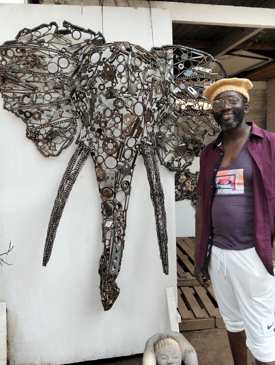 The art and the artist.

Here's Mesack Oiro - one of the sculptors who'll be exhibiting at the #AffordableArtShowKe.  Look forward to seeing what he brings to the show. 

Show runs 25-27th Oct. Opening night tickets on sale at <a href="/KenyaBuzz/">KenyaBuzz</a>. See pinned tweet for full details.