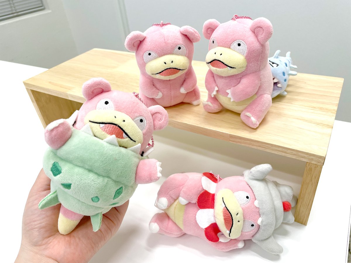 1/4】#ポケモンセンター にて #ヤドン #ヤドラン #ヤドキング に