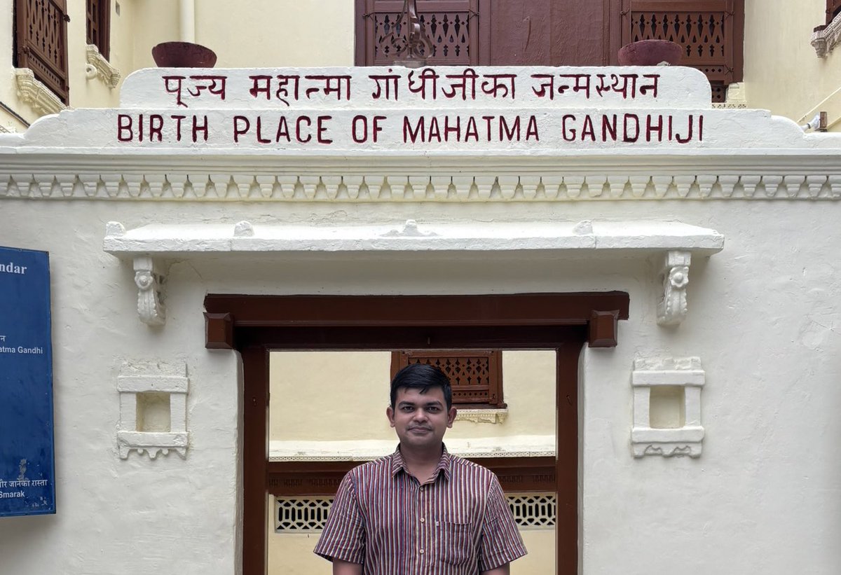 Mahipalbish9e's tweet photo. Happy birthday 🎂 @iRishabhKSharma https://t.co/YYZTrT65Ll