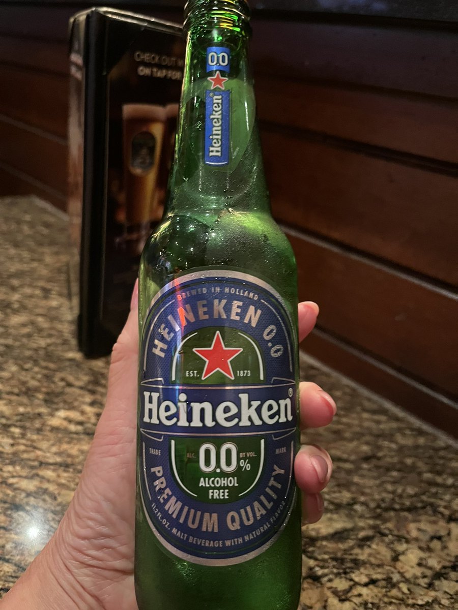 Spot08030722's tweet photo. 本日仕事終了時のソラ
と、
#HeinekenZero 😂
もちろん私用じゃありませんが😂
でも味見したら結構美味しかったです🤣🤣🤣
#イマソラ
#マルアベ104
#tjsradio https://t.co/fVlHMFTlDT