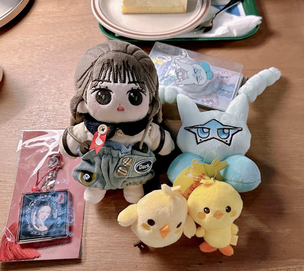 본진 생파 가려고 준비 중🥰🐥