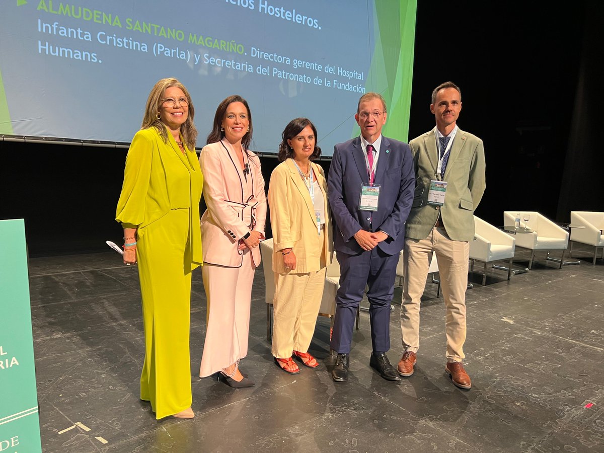 La consejera de Salud y Servicios Sociales inaugura la XXV edición del Congreso Nacional de Hostelería Hospitalaria hosteleriahospitalaria.org/node/172