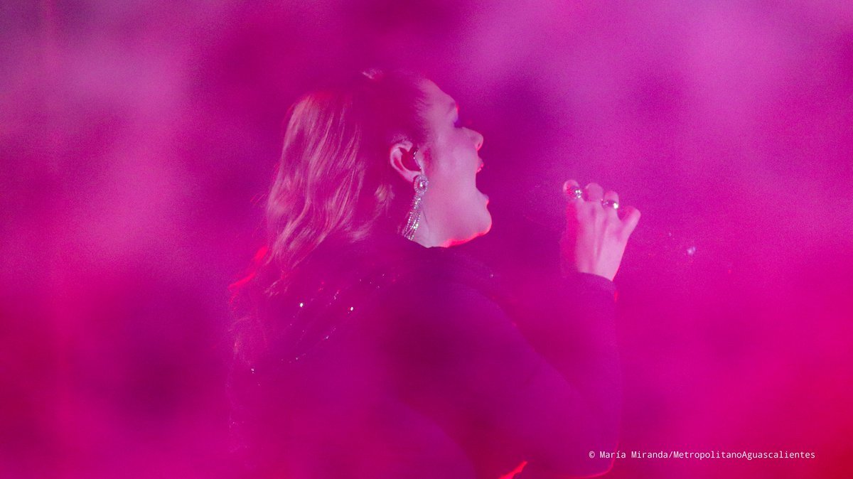 2Mmiranda's tweet photo. Yuridia Flores en la Feria de San Francisco de Asís
.
.
.
#photo #photographychallenge #fotografia #fotógrafa
#yuridiaenconcierto #YuridiaFlores #lareinadetodaslasfiestas https://t.co/UVXWTZU28O