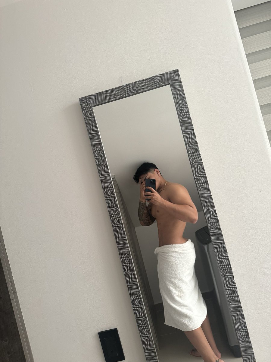 BryanSheckler4's tweet photo. Hola🥵 https://t.co/vo9ThyqvFw