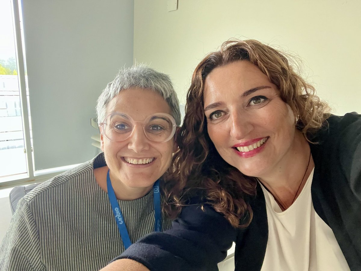 MariaDMayan's tweet photo. En unos minutos en el @cinbio_uvigo 💙
#superwomeninscience 💪🏻 https://t.co/R5rw9r7ACS