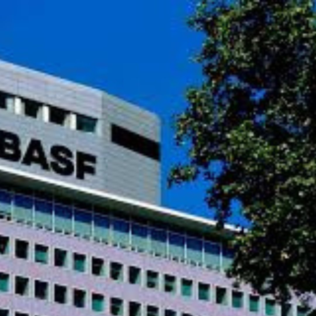 LesEmpires's tweet photo. 📈 Action à surveiller aujourd'hui :

1️⃣ BASF (BAS) - La stratégie de réduction des coûts et l'investissement dans des technologies durables peuvent-ils renforcer la compétitivité ?

#BASF #IndustrieChimique #TransitionEnergétique #Investissement https://t.co/zl3ujy6gdd