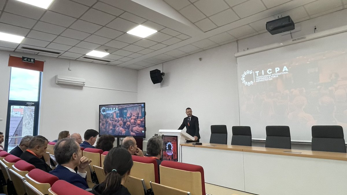 Here at opening of the Transylvanian International Conference in Public Administration. On a plenary panel later this morning. Congratulations to the TICPA team!
@PolicyCollege
