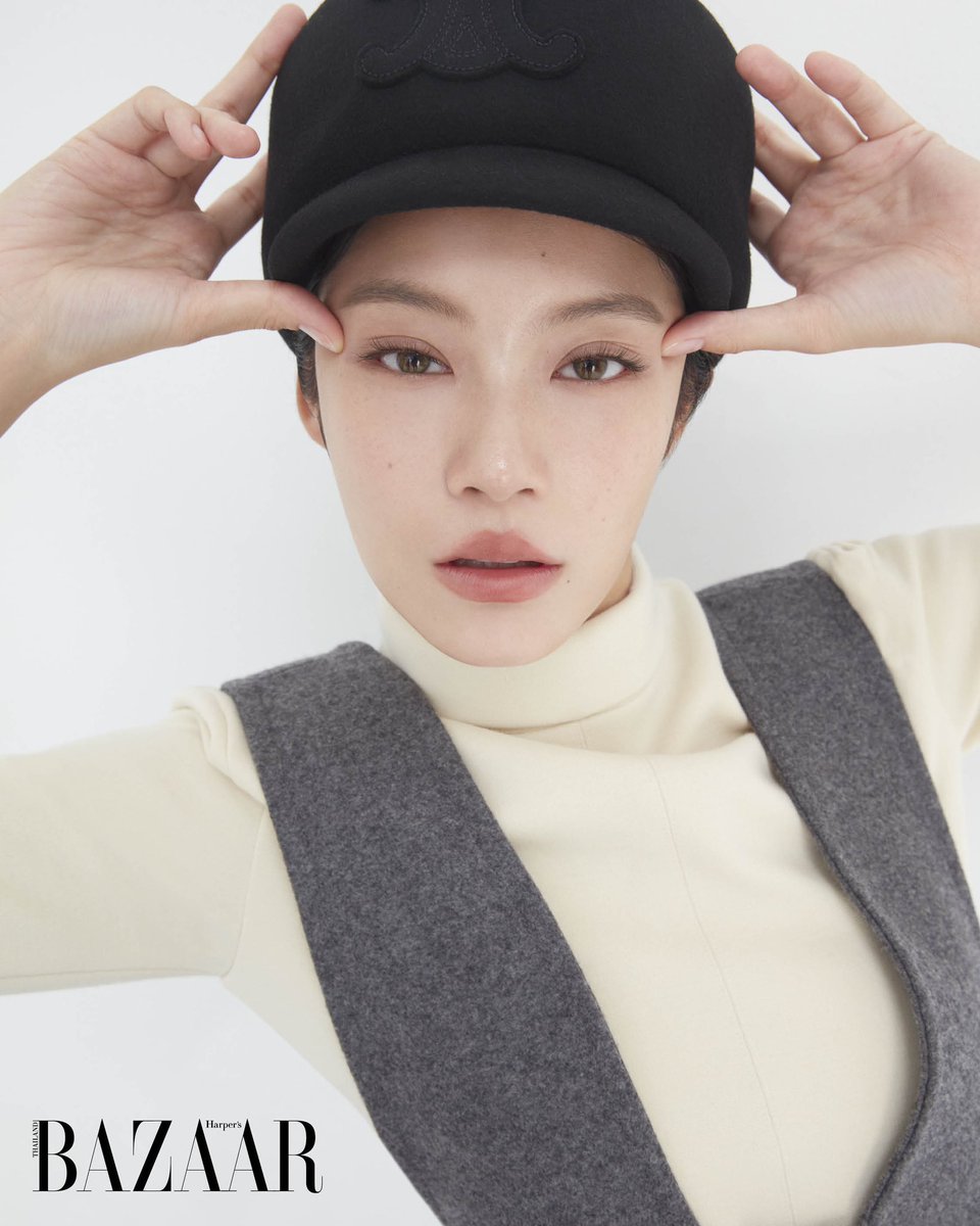 NamtanChineseFC's tweet photo. #BAZAARThecover stands out in style '#น้ำตาลทิพนารี ' with fashion set photography under outstanding clothes and accessories in the 2024 winter women's collection from Celine.
#CELINE
#CELINEBYHEDISLIMANE
#BAZAARThailandxNamtan
#BAZAAROctoberissue
#NamtanTipnaree
@NamtanTipnaree https://t.co/Btl2fCUqZ0