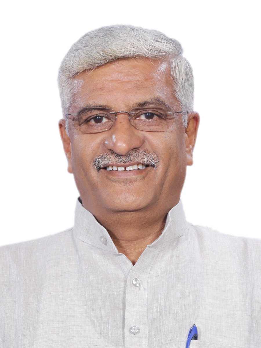 केंद्रीय संस्कृति एवं पर्यटन मंत्री एवं जोधपुर लोकसभा क्षेत्र से लोकप्रिय सांसद आदरणीय श्री <a href="/gssjodhpur/">Gajendra Singh Shekhawat</a> जी को जन्मदिवस की हार्दिक बधाई एवं शुभकामनाएं।

मैं प्रभु श्रीराम से आपके उत्तम स्वास्थ्य एवं सुदीर्घ जीवन की मंगलकामना करता हूं।

<a href="/MinOfCultureGoI/">Ministry of Culture</a>