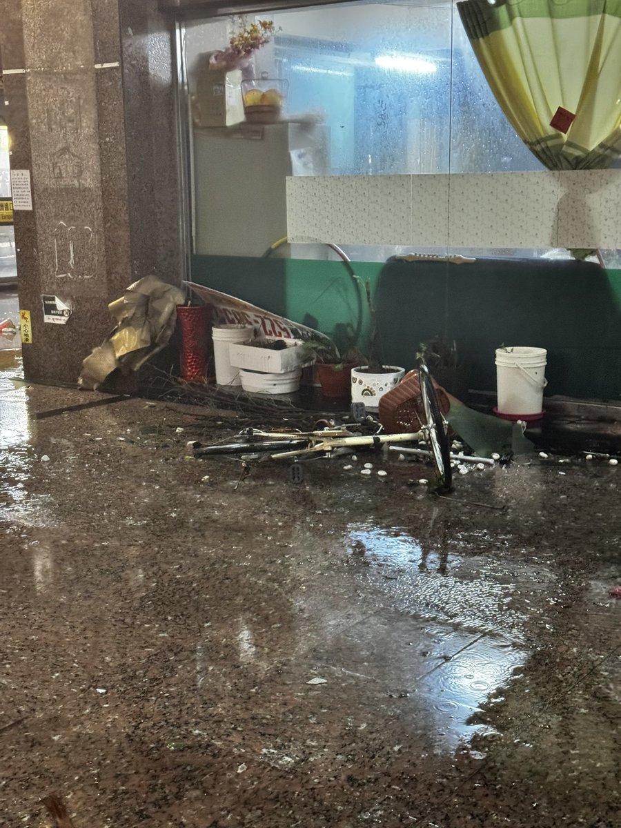 Sam Taiwan tweet media