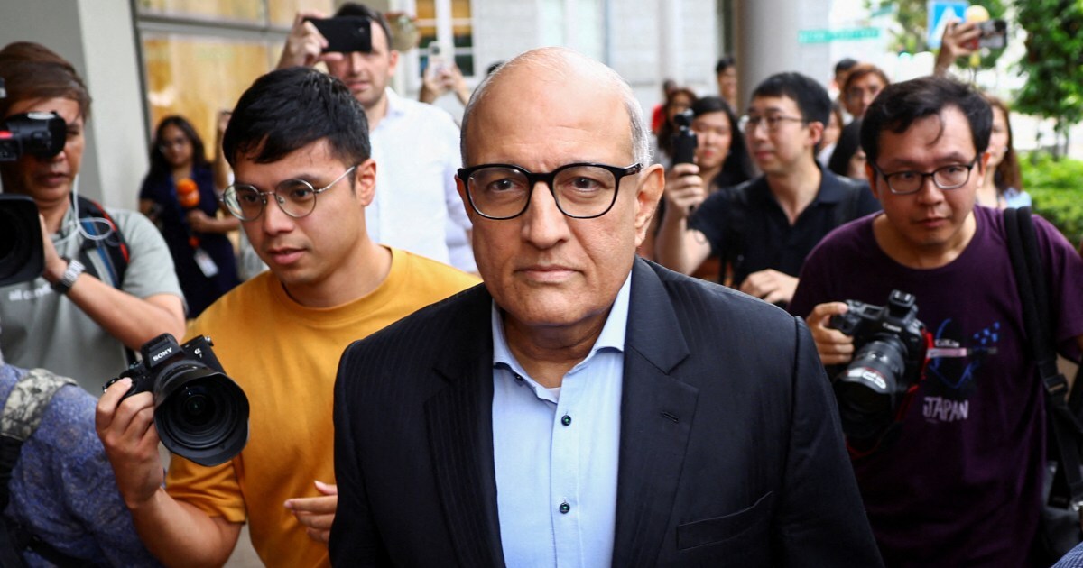 TOPXNews's tweet image. "Singapore ex-transport minister S Iswaran sentenced to 1 year in jail in rare corruption trial. Landmark ruling sends a strong message against corruption. A reminder of Singapore's zero-tolerance policy. #Singapore #CorruptionTrial #LandmarkRuling 🇸🇬"