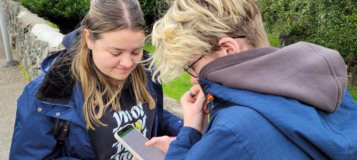 BCSchool1's tweet image. Yesterday, yr13 geographers investigated rural regeneration in both Blaenau Ffestiniog and Llanberis. Students also got to grips with using GIS for data collection and analysis, as well as getting a bonus exploration of Conwy. #lovelearninglovelife #fieldwork #geography